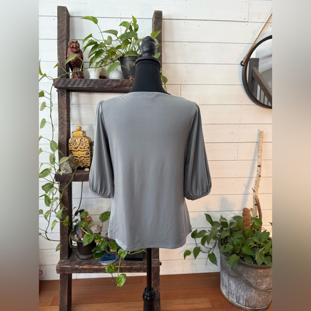 H&M Gray Women's Blouse - Picture 17 of 17